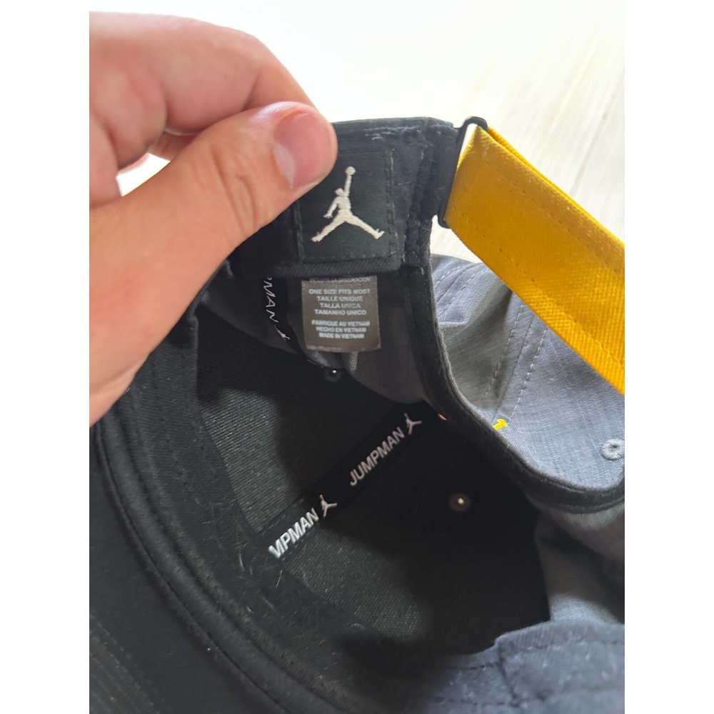 Nike Jordan Cap Men's‎ One Size Black Yellow Michigan Wolverines Football Hat - Picture 4 of 4